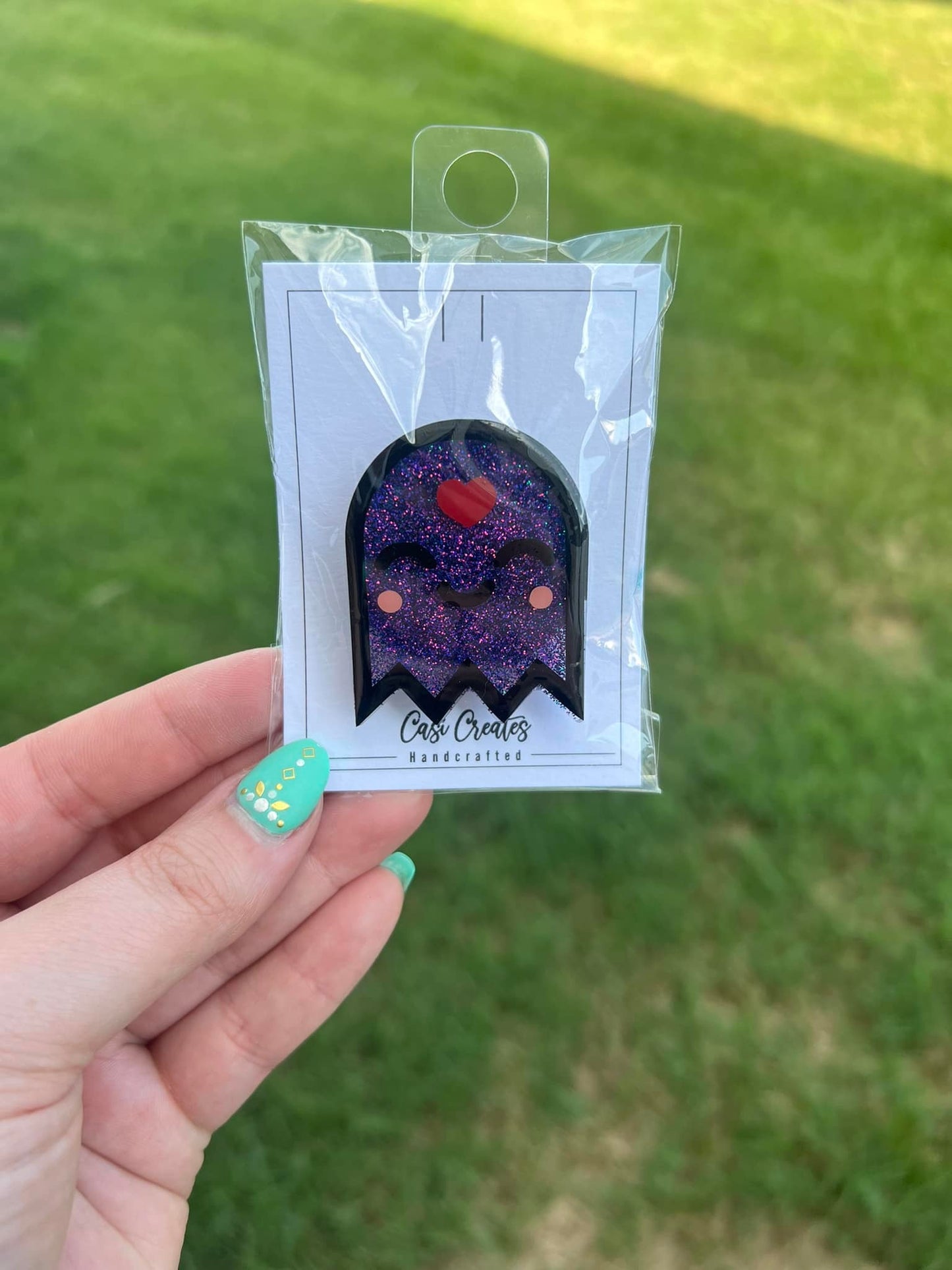 Heart Ghost Phone Socket