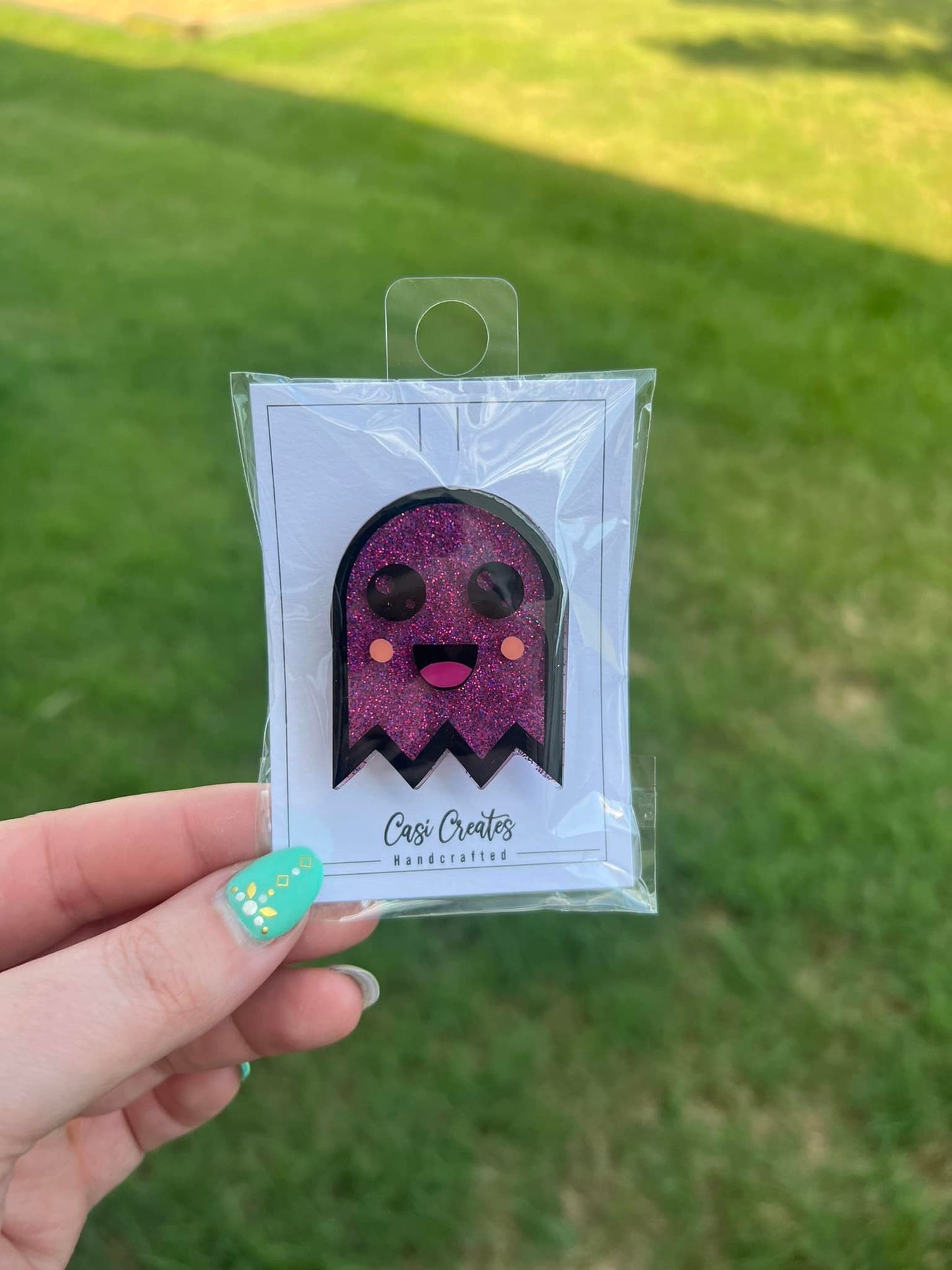 Smiling Ghost Phone Socket